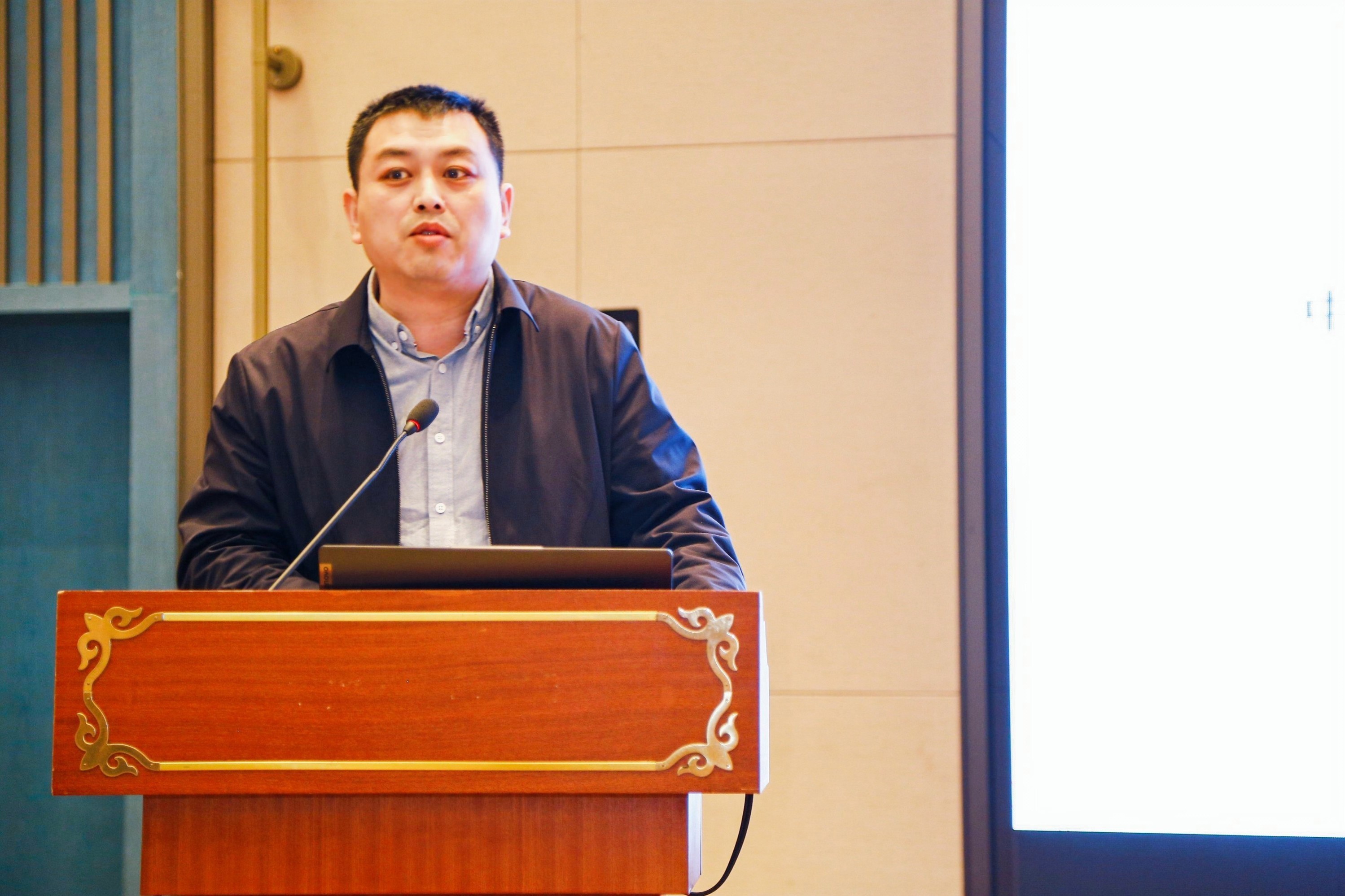 2023年中國校服產業高質量發展論壇在溫州舉行