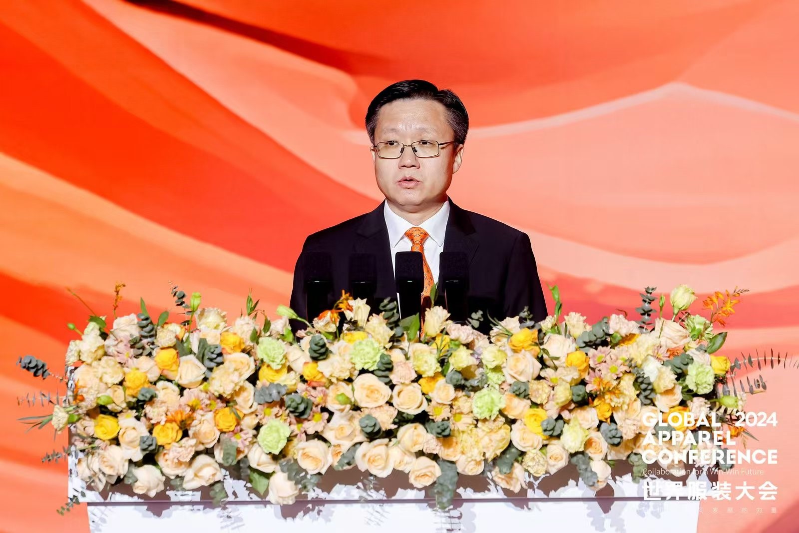 &ldquo;融和&rdquo;20個國家和地區服裝精英，2024世界服裝大會在東莞虎門開幕